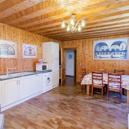 Villa Podere Caldaruccio La Pineta - 26 People & Ramazzano - Le Pulci