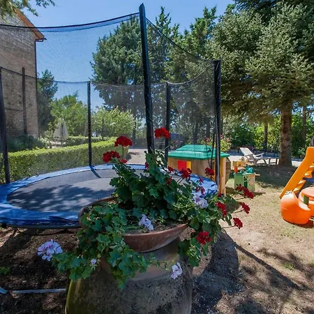וילה Podere Caldaruccio La Pineta - 26 People & *
