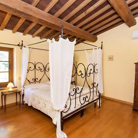 Villa Podere Caldaruccio La Pineta - 26 People & Ramazzano - Le Pulci